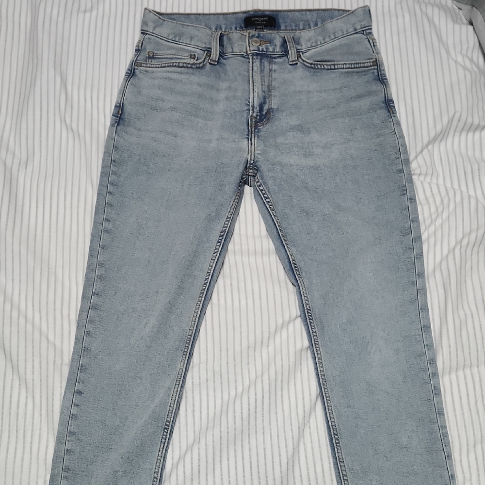 Banana Republic Travel Jeans Light Wash Slim W32 L30